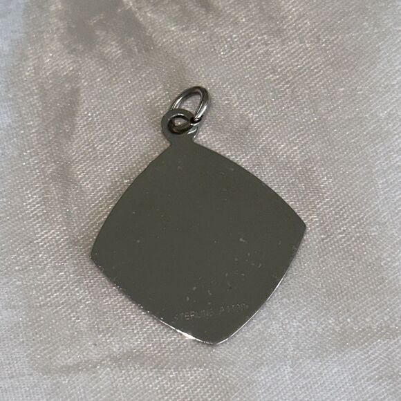 Vintage Lamode sterling silver diamond shaped pendant - Picture 2 of 4